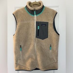 Patagonia men’s classic Retro-X fleece vest